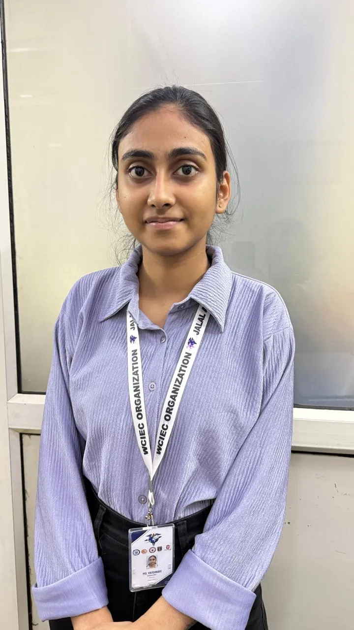 Vishu - Customer Support Executive